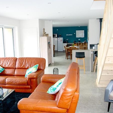 Villa Elegante A Panissieres Avec Piscine Privee Esterno foto
