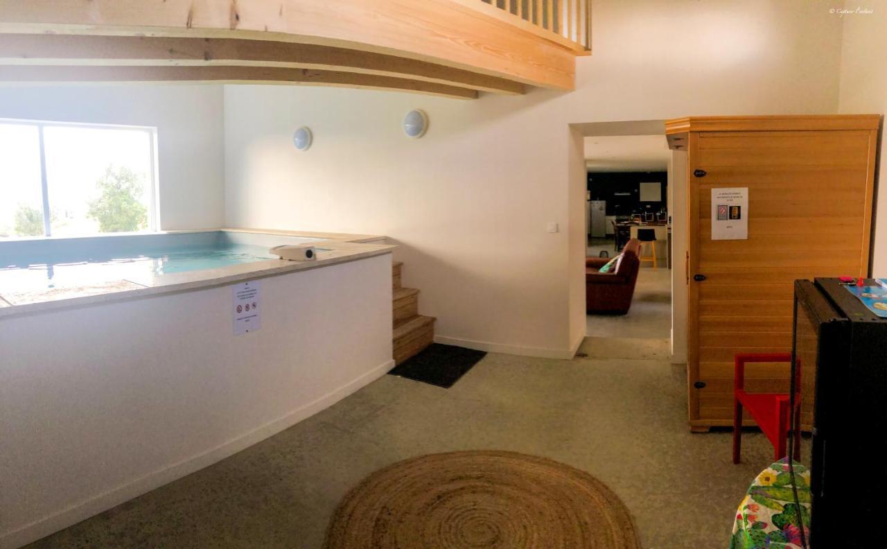 Villa Elegante A Panissieres Avec Piscine Privee Esterno foto